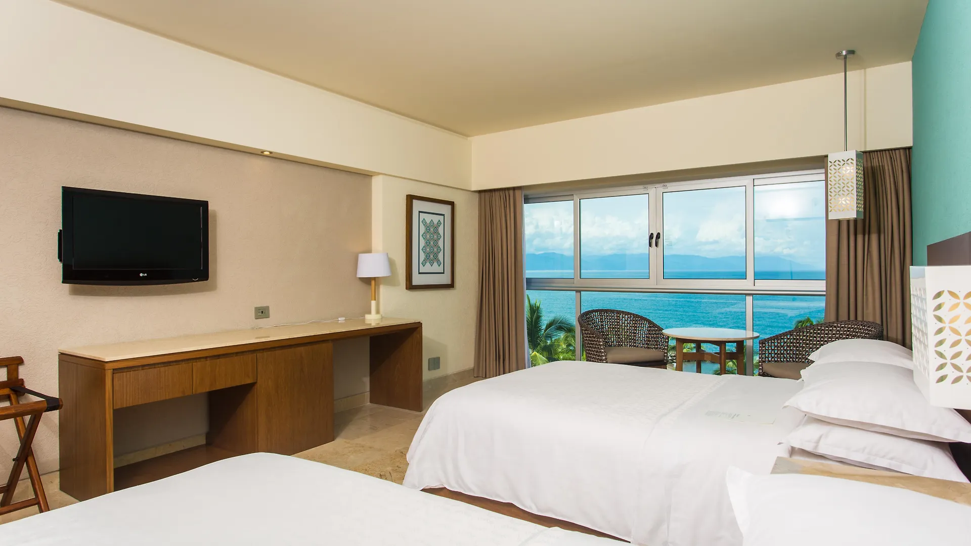 Sheraton Buganvilias Resort & Convention Center Puerto Vallarta 5*,