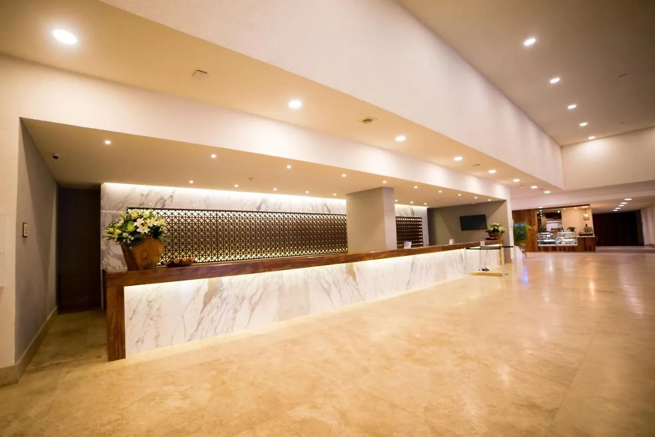 Sheraton Buganvilias Resort & Convention Center Puerto Vallarta 5*,