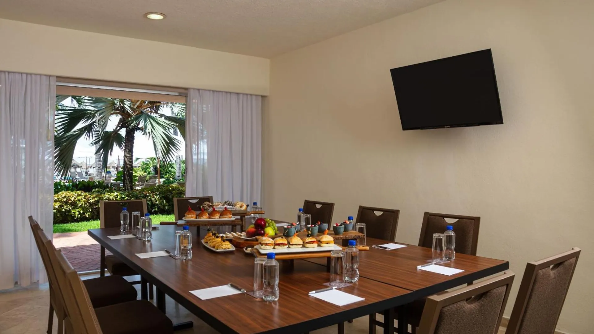Sheraton Buganvilias Resort & Convention Center Пуэрто-Вальярта Мексика